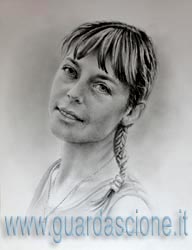 disegno a carboncino eseguito da foto